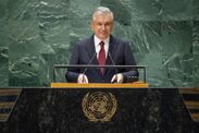 国連総会で演説するウズベキスタンのミルジヨーエフ大統領
