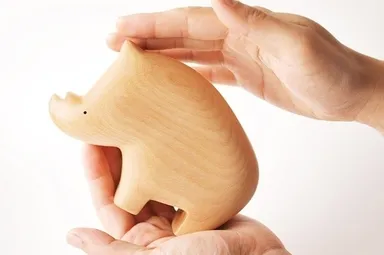 木の手触りを楽しめる電子楽器「らいのん」