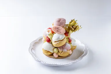 TAMAGOYAのクロカンブッシュ