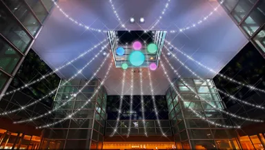 けやきひろば1階プラザ