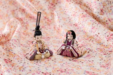 親王飾　瑠々(るる)と生地