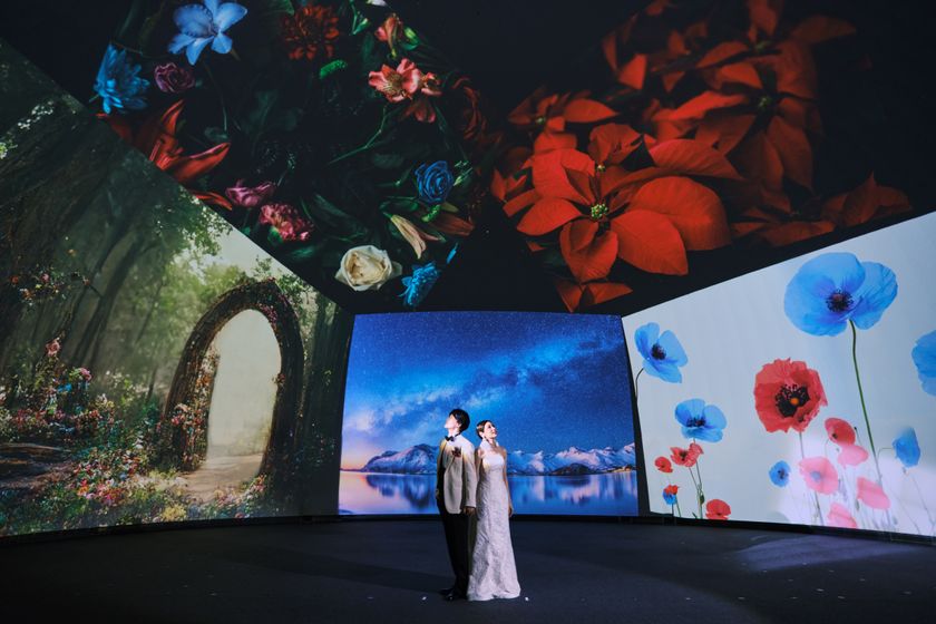 ベスト-アニバーサリーとコニカミノルタプラネタリアTOKYOの共同企画
『ウエディングフォトギフト』キャンペーン開催決定！
限定3組様にここにしかない特別な体験を