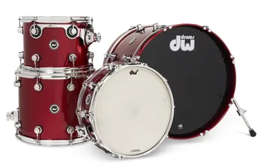 『DWe』ドラム・シェル・イメージ(4-Piece Complete Bundle Kit Black Cherry Metallic)
