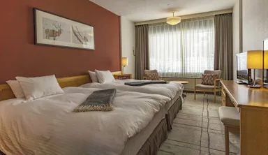 温かい色味が心地よい志賀高原プリンスホテル東館客室