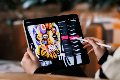 何百もの素晴らしい Procreate ブラシ(クレジット： Procreate, Maxime Manga のアニメーション)