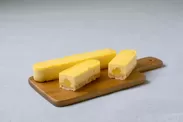 食べやすいスティックサイズのチーズケーキ