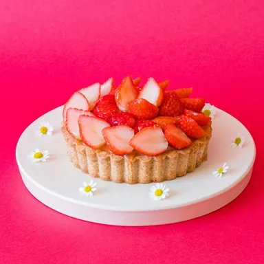 新発売　いちごのタルト2