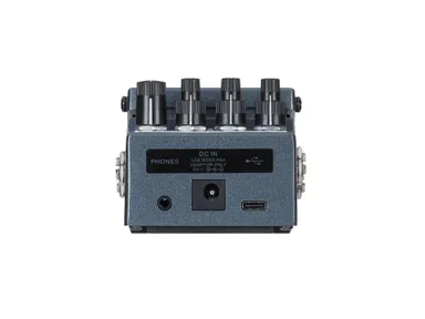 『IR-2』リア・パネル