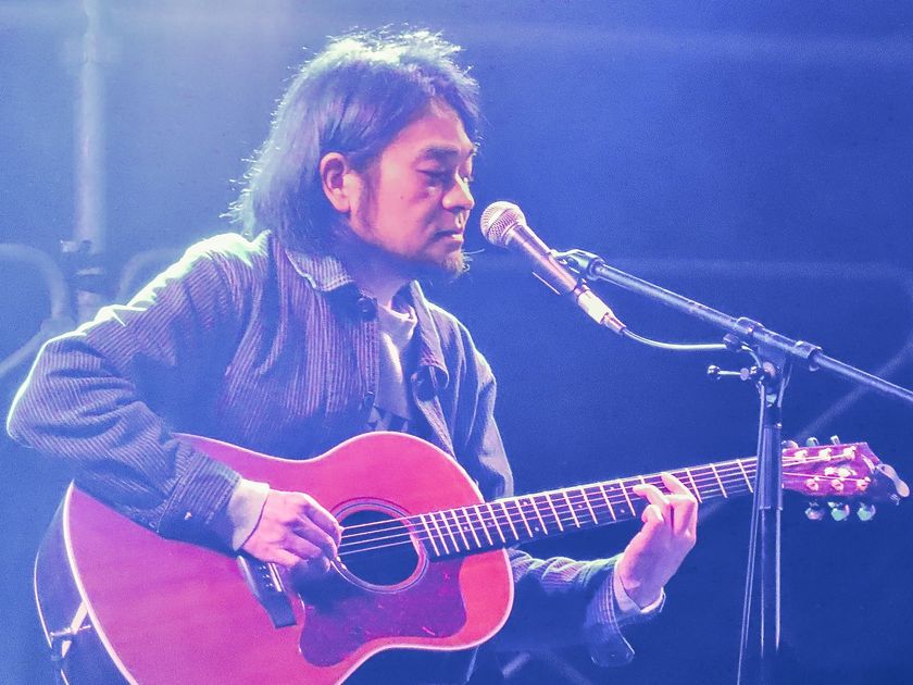 堀込泰行を迎え、東京/神戸を巡るプラネタリウムライブツアーを開催
『LIVE in the DARK tour w/堀込泰行』