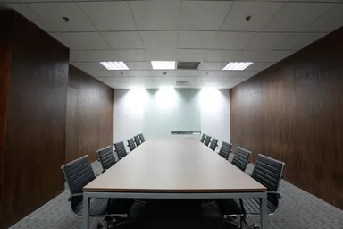 クロスコープ会議室で開催