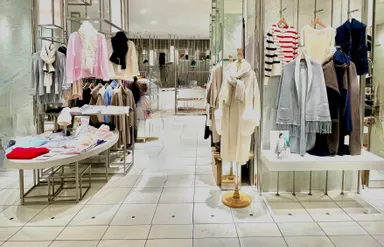 伊勢丹新宿店でのポップアップショップ(2023年)の様子