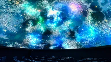 作品ドーム映像「星天開門」
