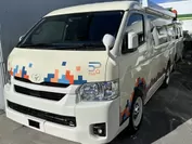 京都精華大学キャンピングカー「アコロ」外観