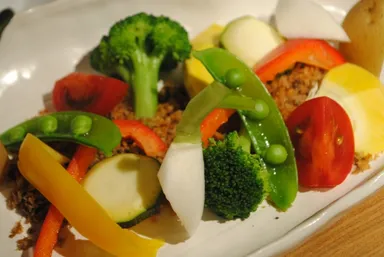 契約農家の野菜畑バーニャカウダー