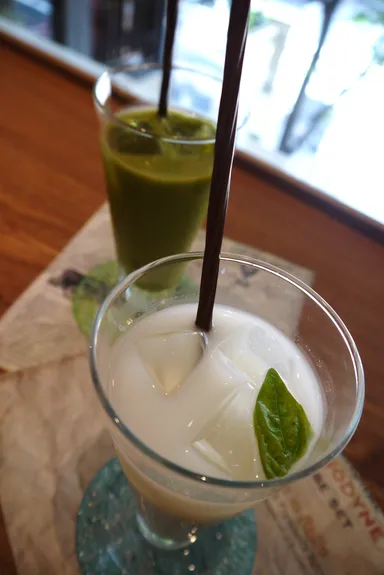 グリーンスムージー＆甘麹ドリンク