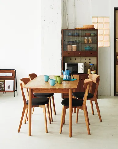 NOCEの家具で実現するカフェ風ダイニング