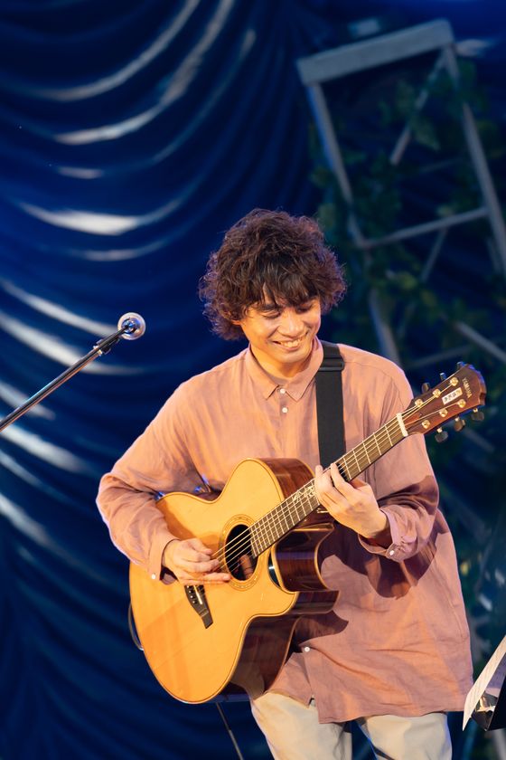 三浦拓也(DEPAPEPE)がプラネタリウムでバースデーライブを開催！
『LIVE in the DARK w/三浦拓也(DEPAPEPE) ~Birthday Strings Live~』