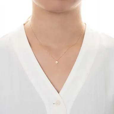 「マーニ」ネックレス着用イメージ1