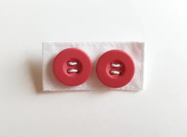 ボタン2個ピンク