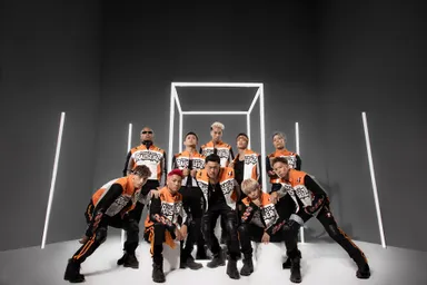 フルキャストレイザーズ