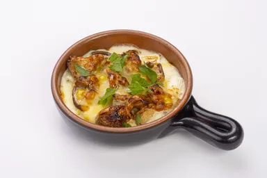 とろ～りチーズの会津の味噌漬けチキングラタン 1,540円(税込)