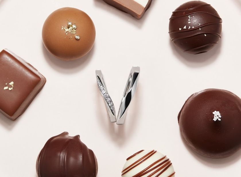 バレンタインデーの入籍にぴったりな
ハートモチーフのマリッジリング