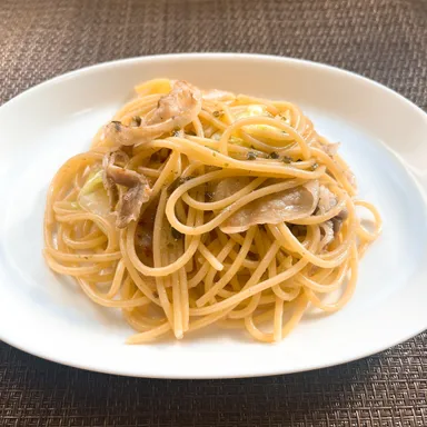 豚肉とキャベツのパスタ(昆布ドレッシング)