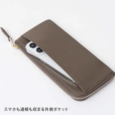 Y-STYLE薄型ロングウォレット(写真は外側ポケット)
