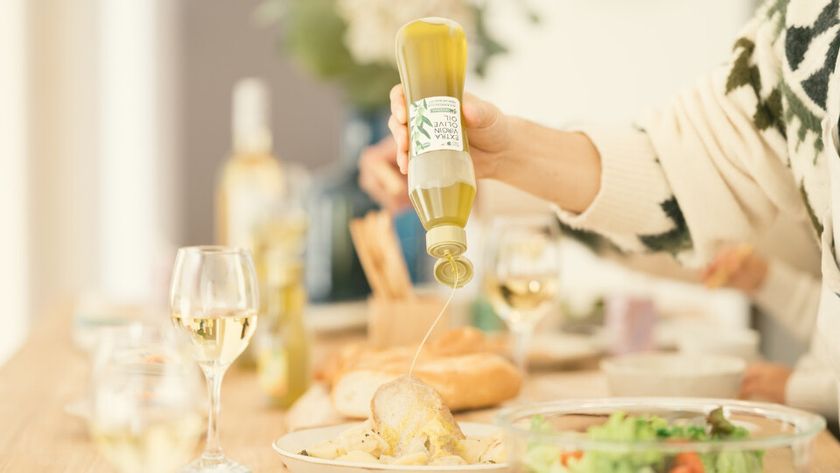 シチリアから直輸入「コリッコのEXVオリーブオイル」の
クラウドファンディングが3月9日まで開催！
レモンや白トリュフなど5種のフレーバーをラインナップ