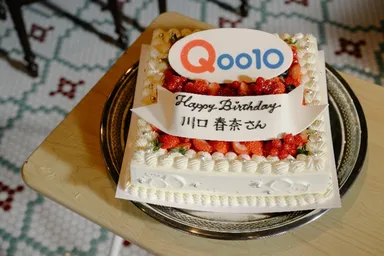 Qoo10「メガ割」新TV-CM『まずはメガ割見てみなきゃ』篇(5)