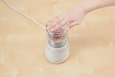 仕上がりが見える透明カバー