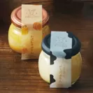 チーズケーキ専門店ソラアオ　左：(新作)かぼちゃプリン／右：マスカルポーネチーズプリン