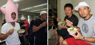 選手試食会風景