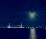 大さん橋から望む月(百名月イメージ写真)
