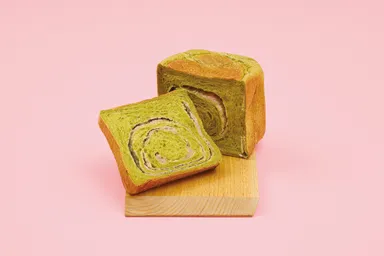 桜あんの抹茶「生」食パン　1