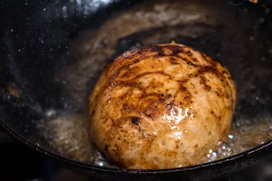 網脂ハンバーグ