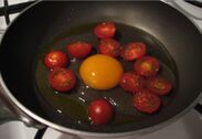 オリーブオイル卵かけごはん_作り方(1)コールドスタート