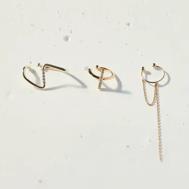K10 Diamond Ear Cuffs　27,500円～