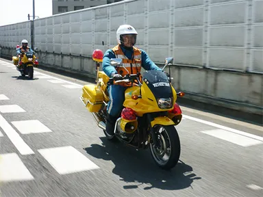 首都高バイク隊