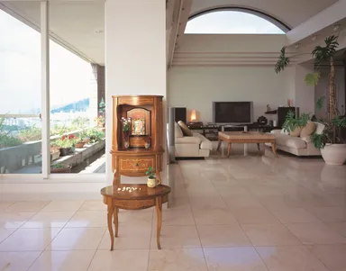 モダンなデザイン「マルコ」