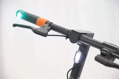 最高速度表示灯