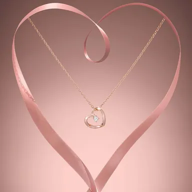 ハートモチーフの人気のネックレス