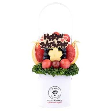 HappyBirthdayのメッセージをチョコレートで添えたバースデー専用デザイン