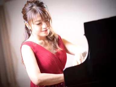 開催期間中ピアニスト今村さつきによる生演奏も