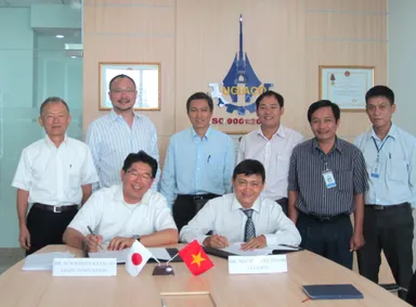 ルヤコ社との調印式