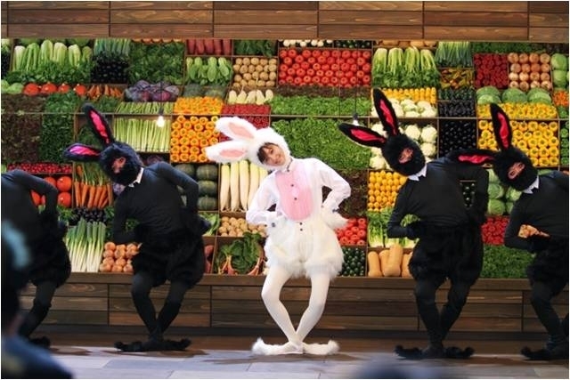 ピエトロドレッシング 新tv Cm 佐々木希さんがキュートなウサギになってダンシング 大人気cmシリーズの裏側大公開 株式会社ピエトロのプレスリリース