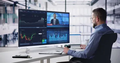 大画面でありながらスリムな筐体で、標準的なオフィスデスクに設置