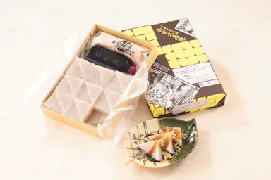 ＜川崎大師 山門前 住吉＞独鈷 久寿餅