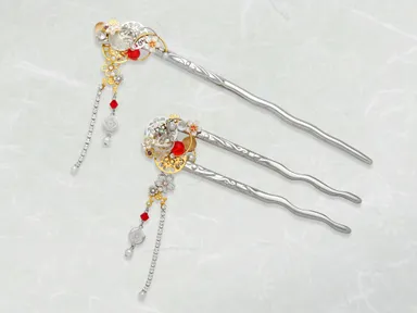 「桜襲(さくらがさね)」の直衣をイメージ