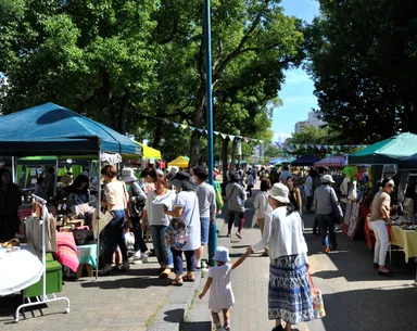 湊川公園手しごと市